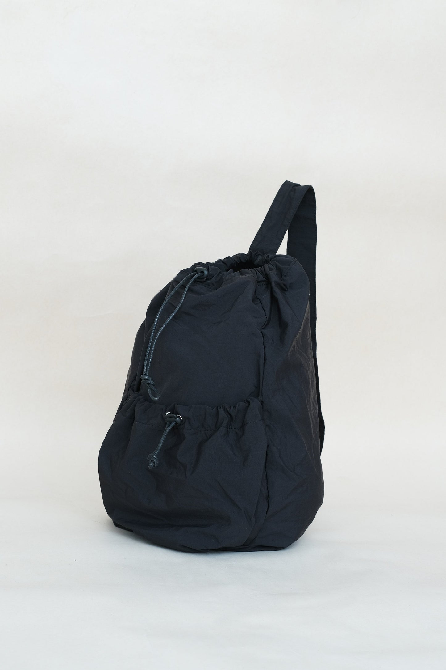 Unisex Nylon High-capacity Cross-body Bag in Black