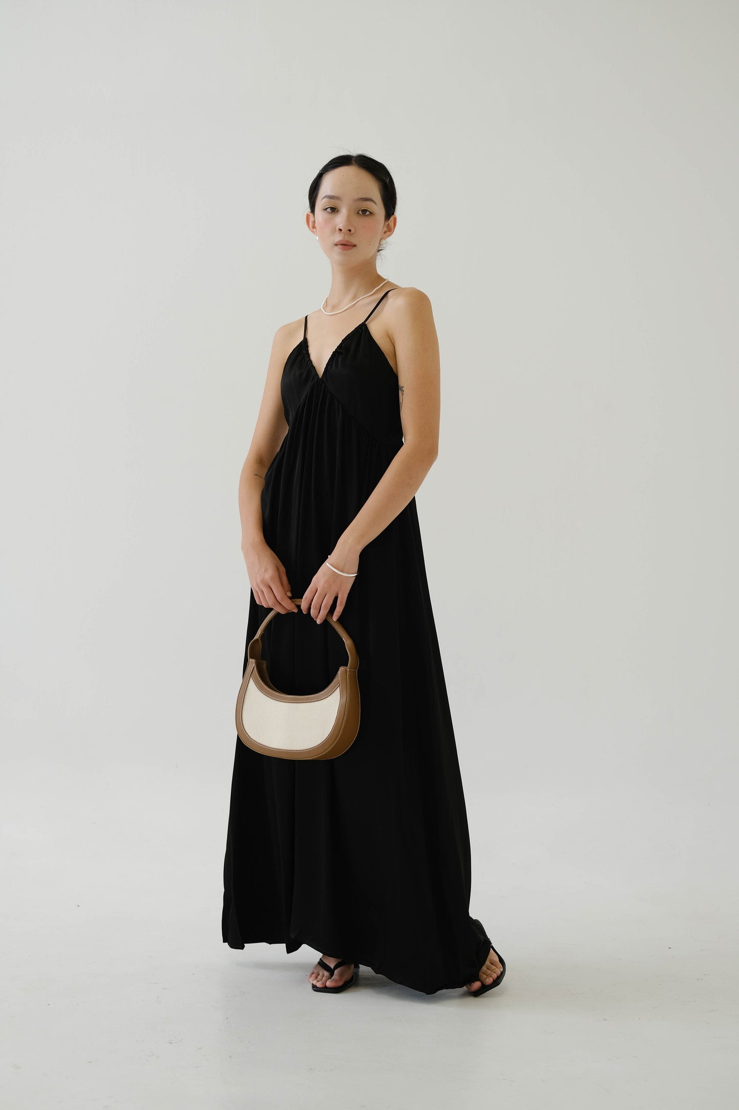 V-neck Sleeves Tank Top Dress in Classic Black