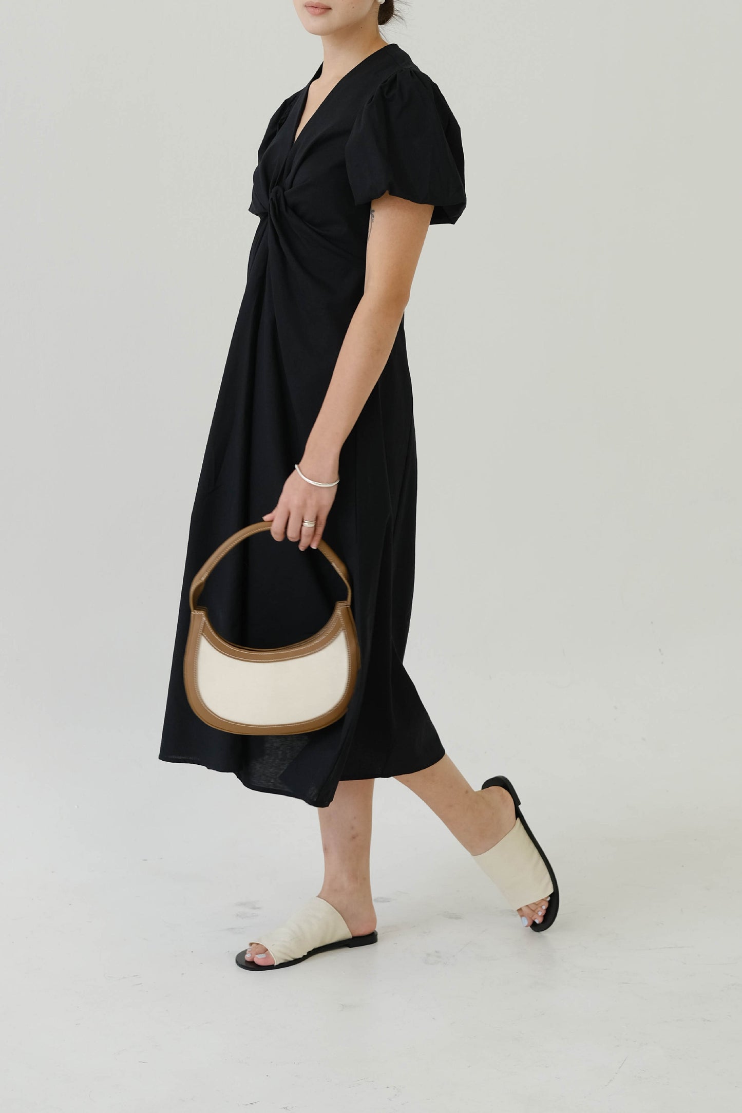 V-neck Puff Sleeve Dress In Classic Black