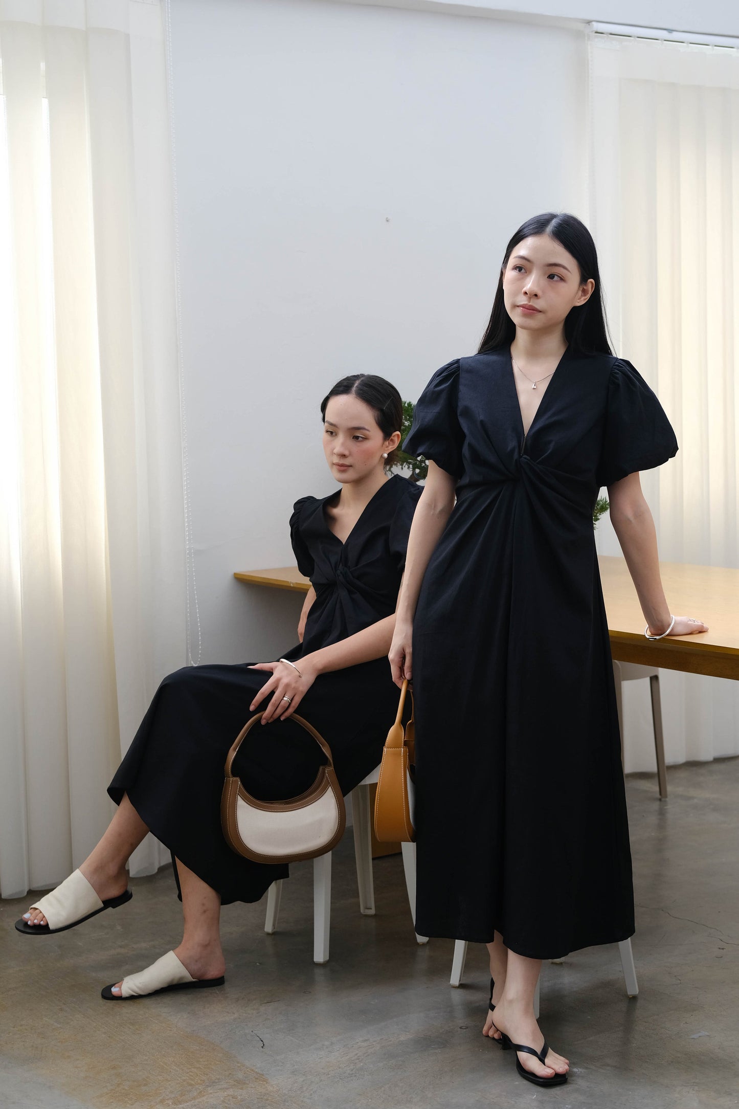 V-neck Puff Sleeve Dress In Classic Black