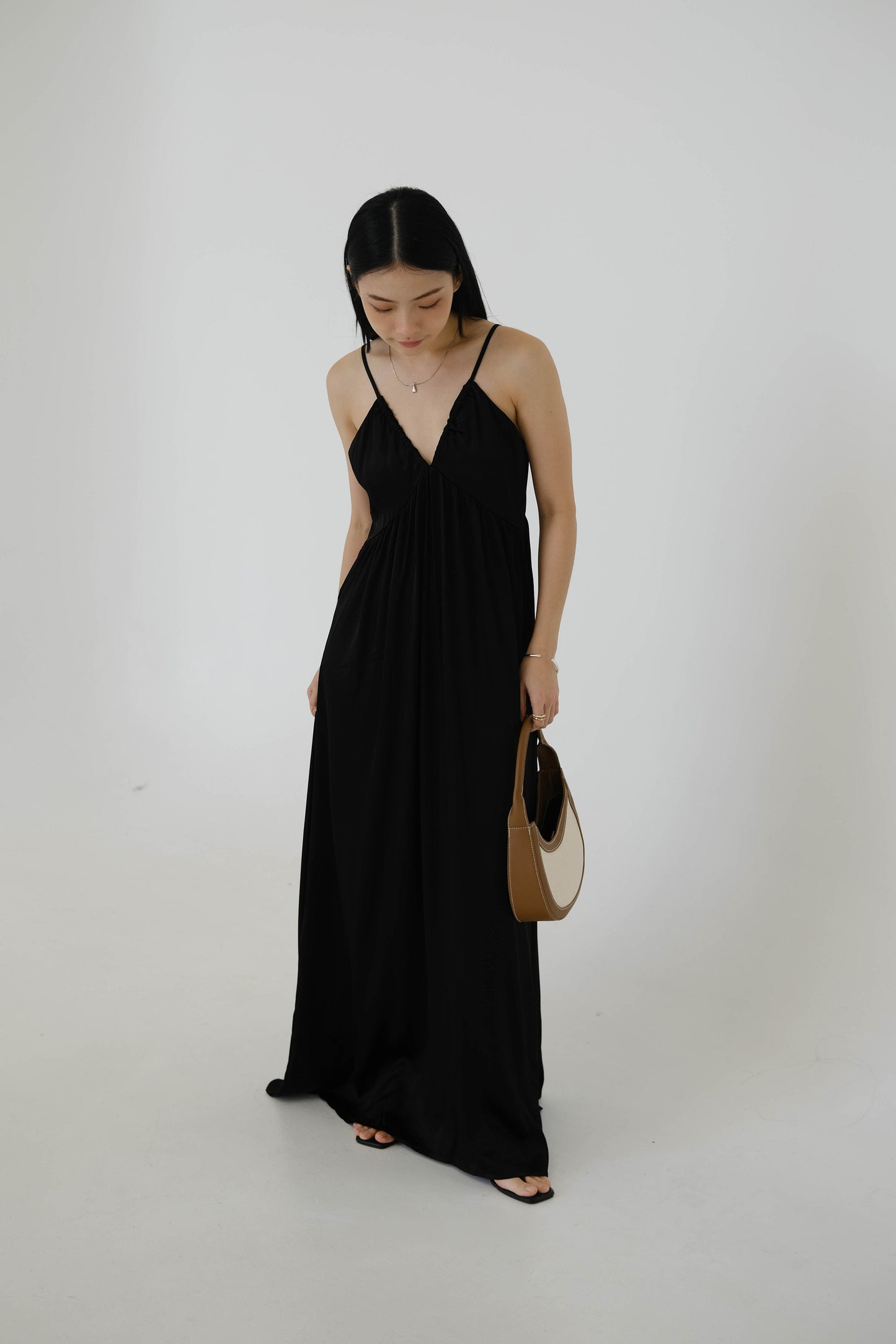 V-neck Sleeves Tank Top Dress in Classic Black