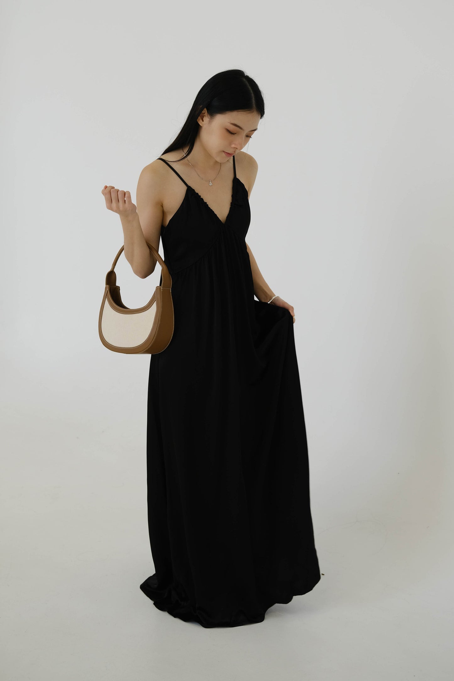 V-neck Sleeves Tank Top Dress in Classic Black