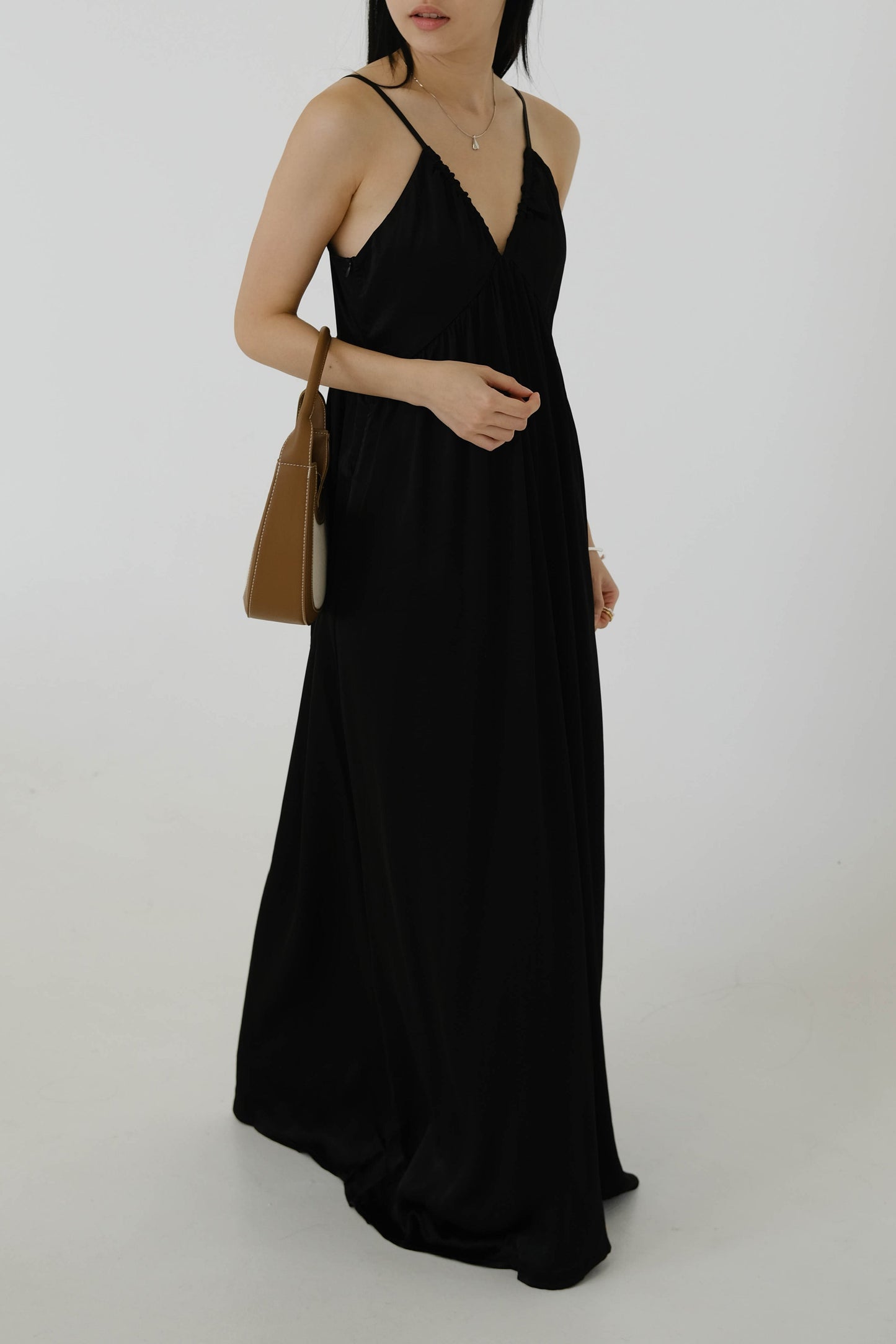 V-neck Sleeves Tank Top Dress in Classic Black