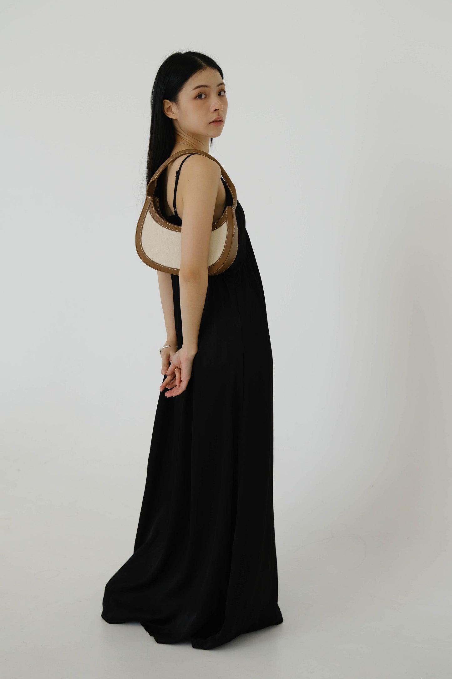 V-neck Sleeves Tank Top Dress in Classic Black
