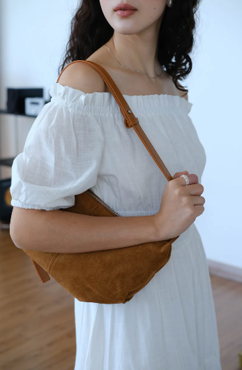 El mejor vestido A-line francés que necesitas en tu guardarropa