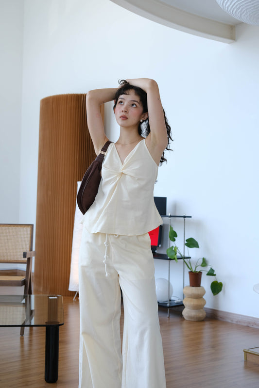 Twist Camisole In Cream White