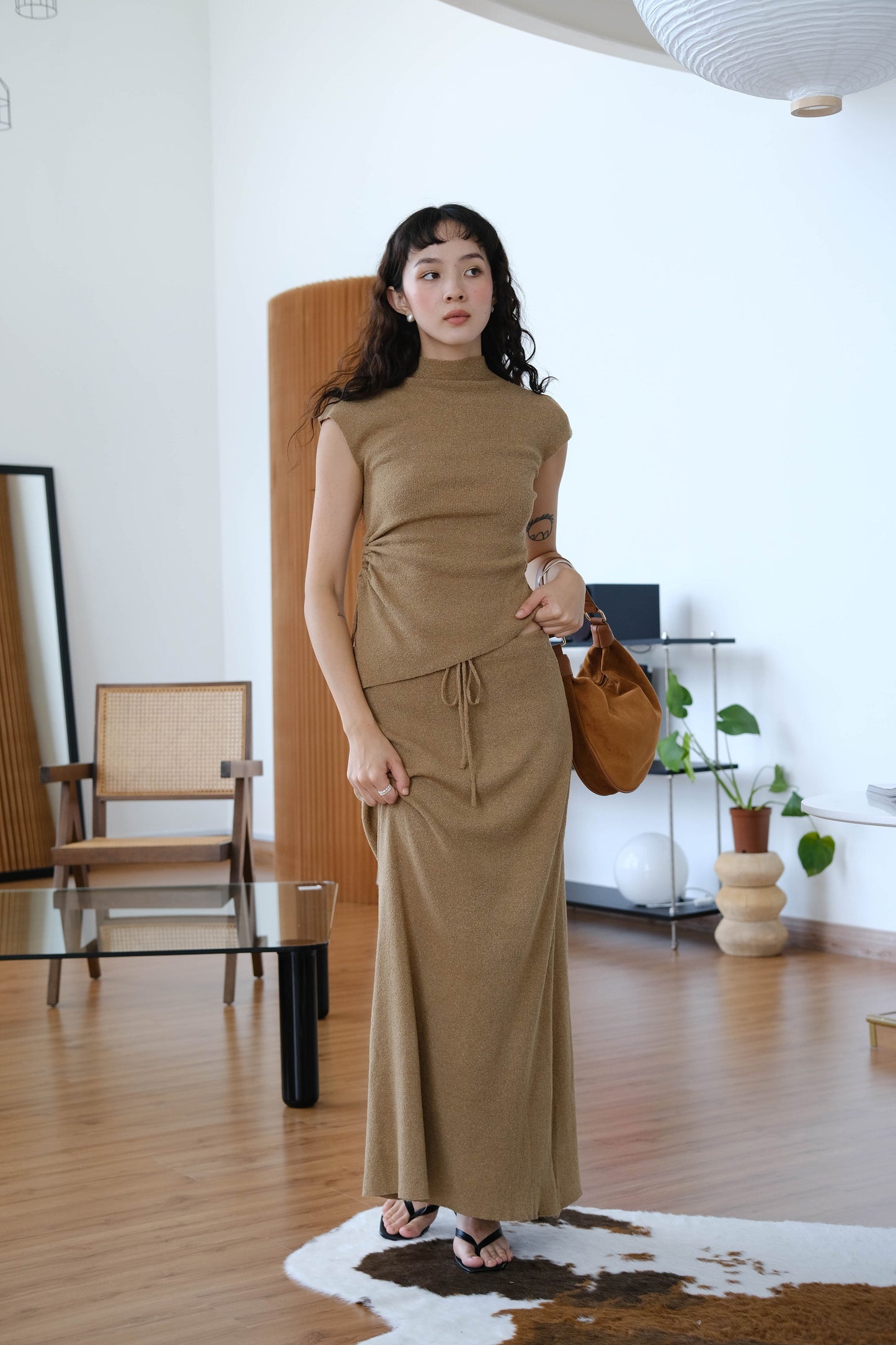 Woolen Short T-shirt in Brown