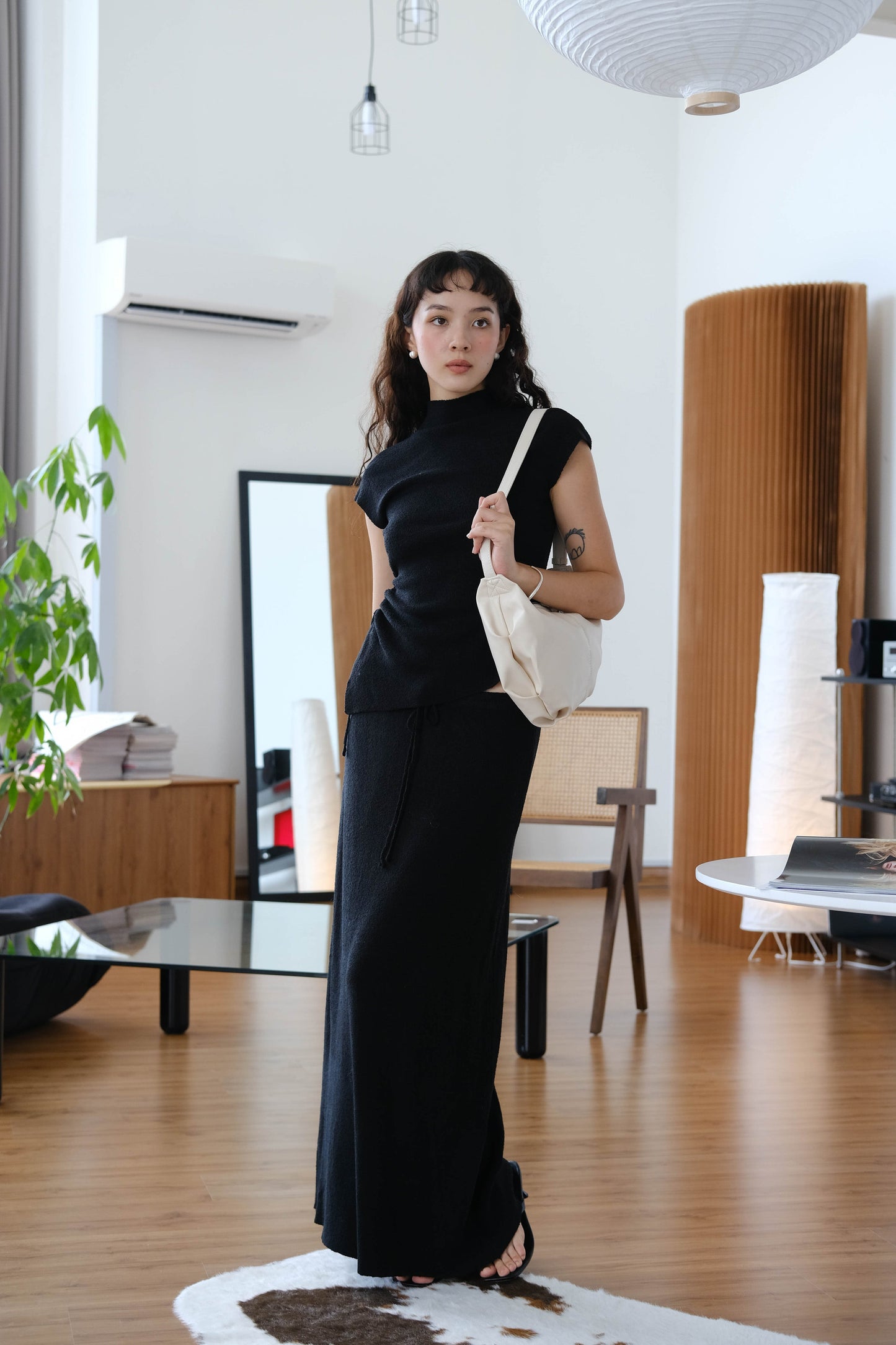 Woolen Short T-shirt In Classic Black