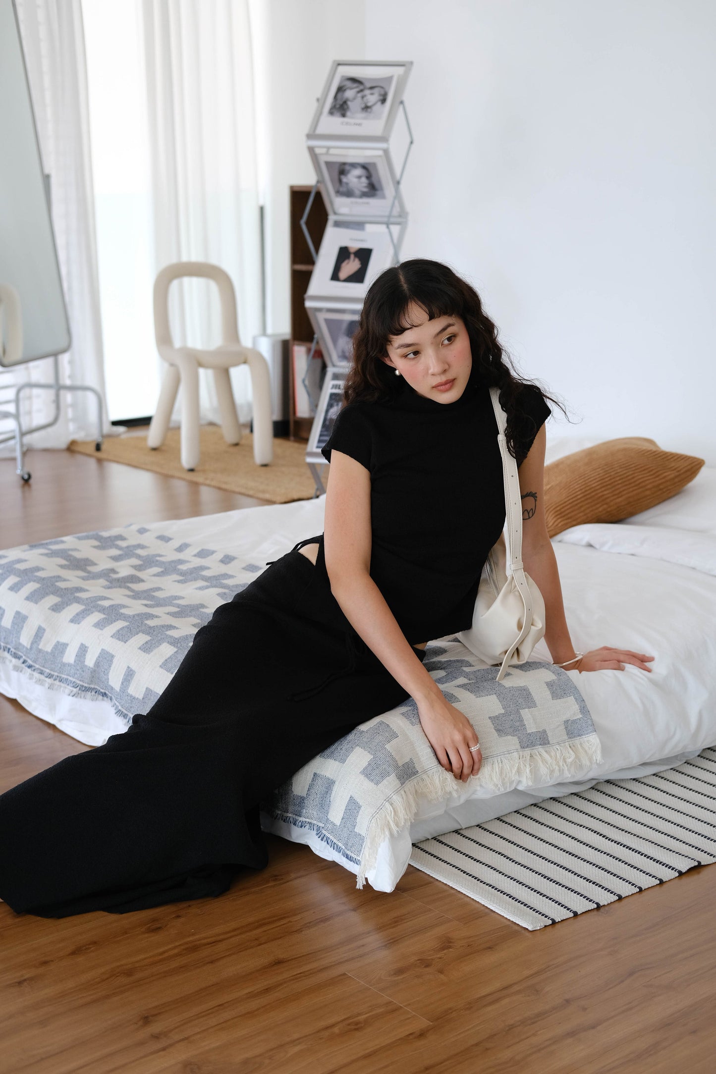 Woolen Short T-shirt In Classic Black