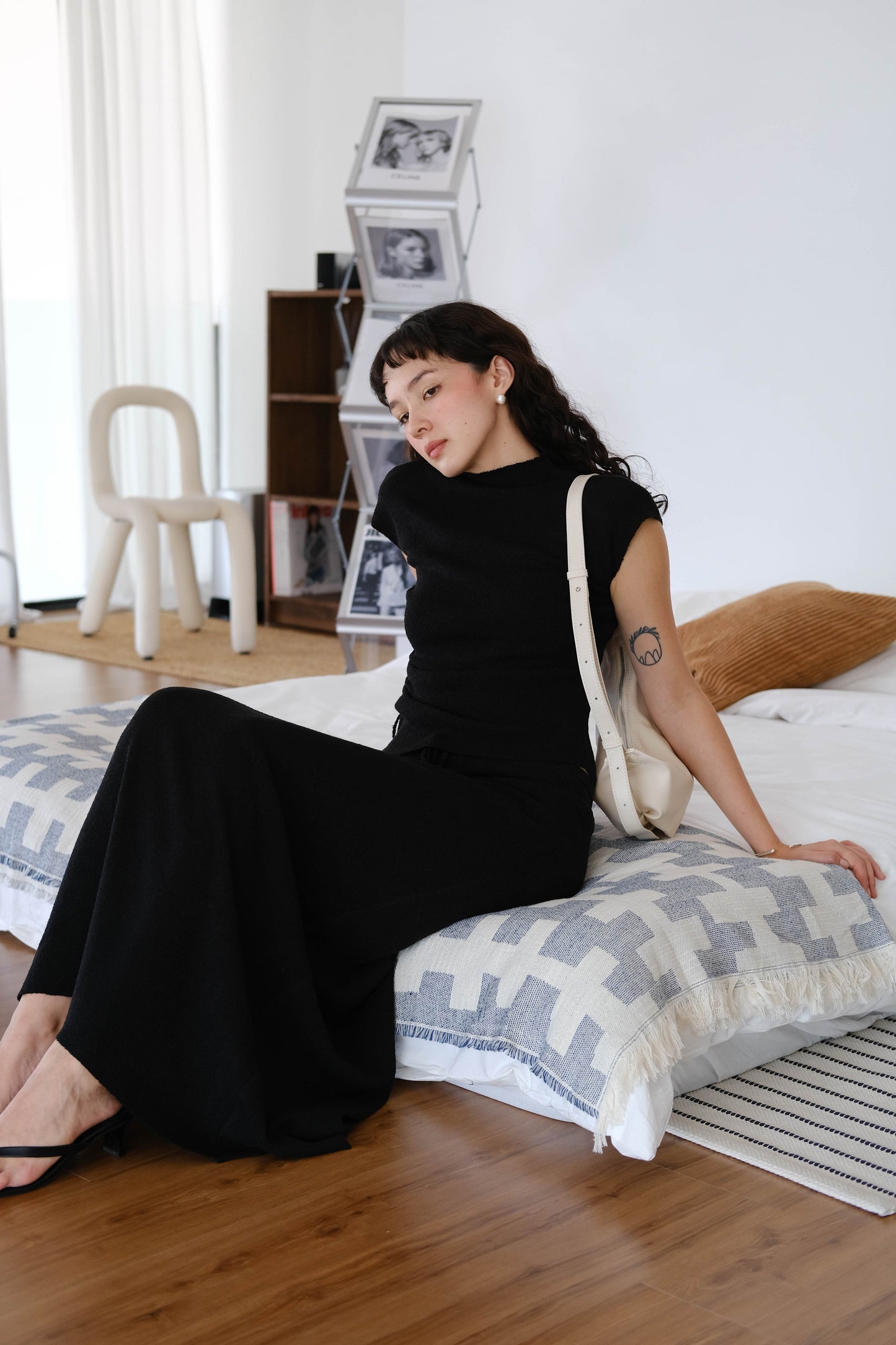 Woolen Short T-shirt In Classic Black