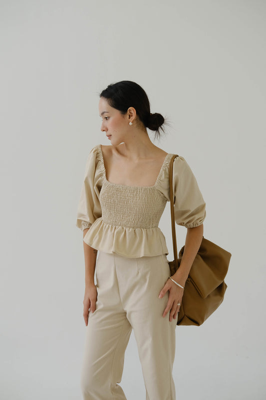 Square Neck Puff Sleeve Top In Almond White