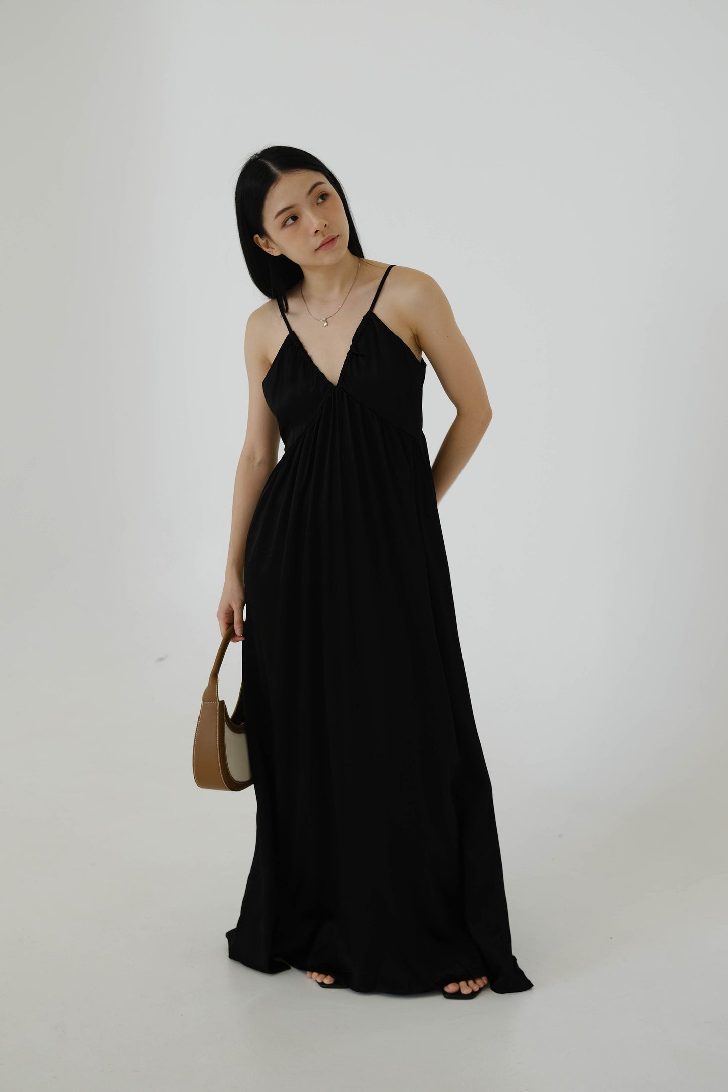 V-neck Sleeves Tank Top Dress in Classic Black